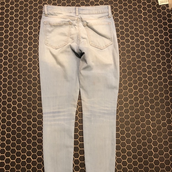 Old Navy Rockstar Mid-Rise Jeans - Picture 2 of 4